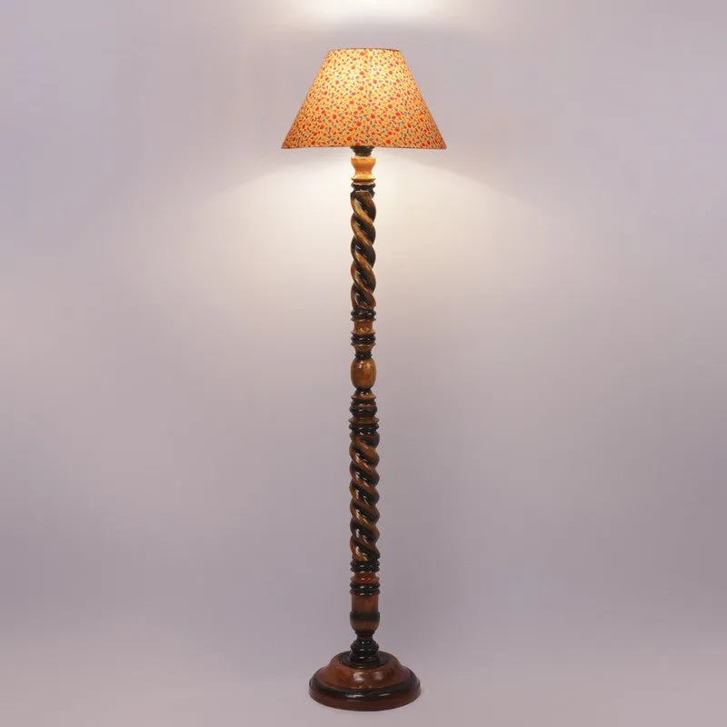 Conique Edge Floor Lamp media 5