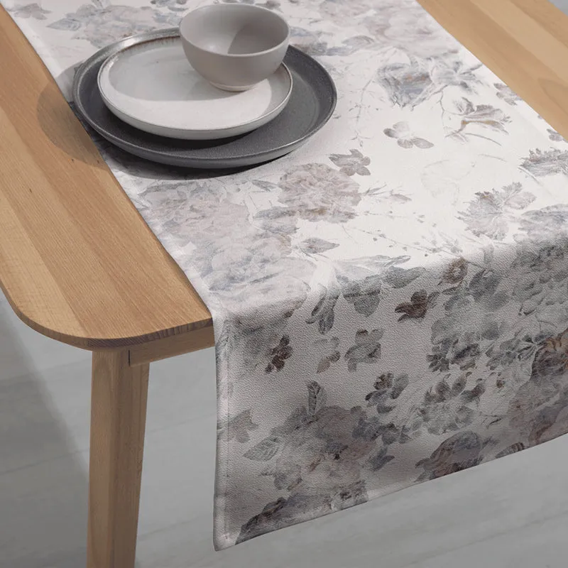 Tablyn Cotton Table Runner media 4