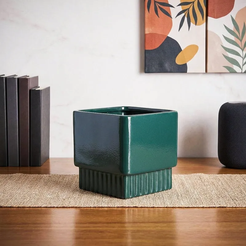 Ugaoo Sleepy Sprout Square Ceramic Planter - Green media 1