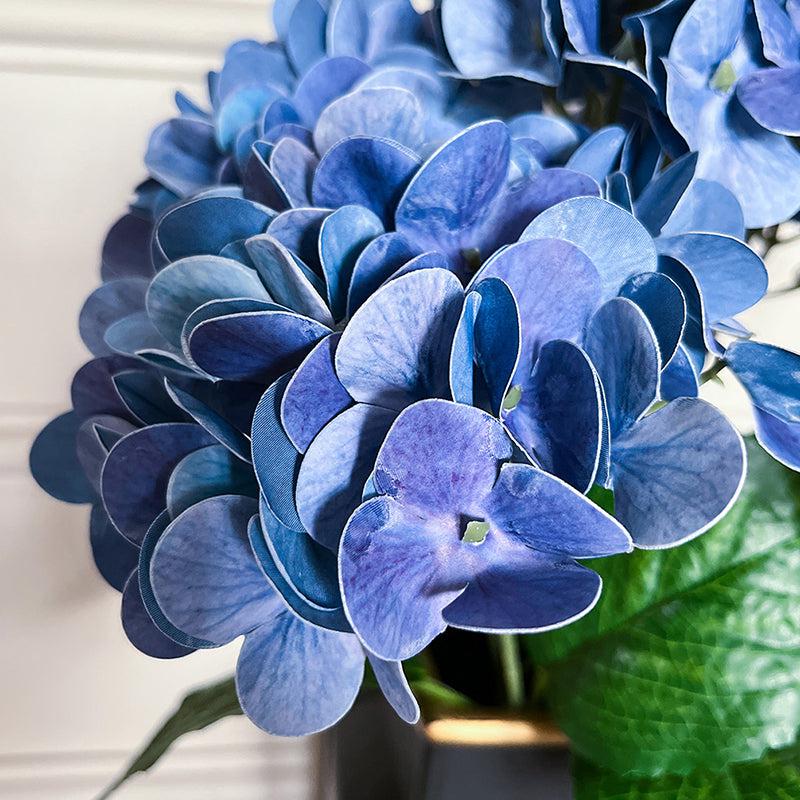 Faux Everlasting Hydrangea Flower Stick - Blue media 3