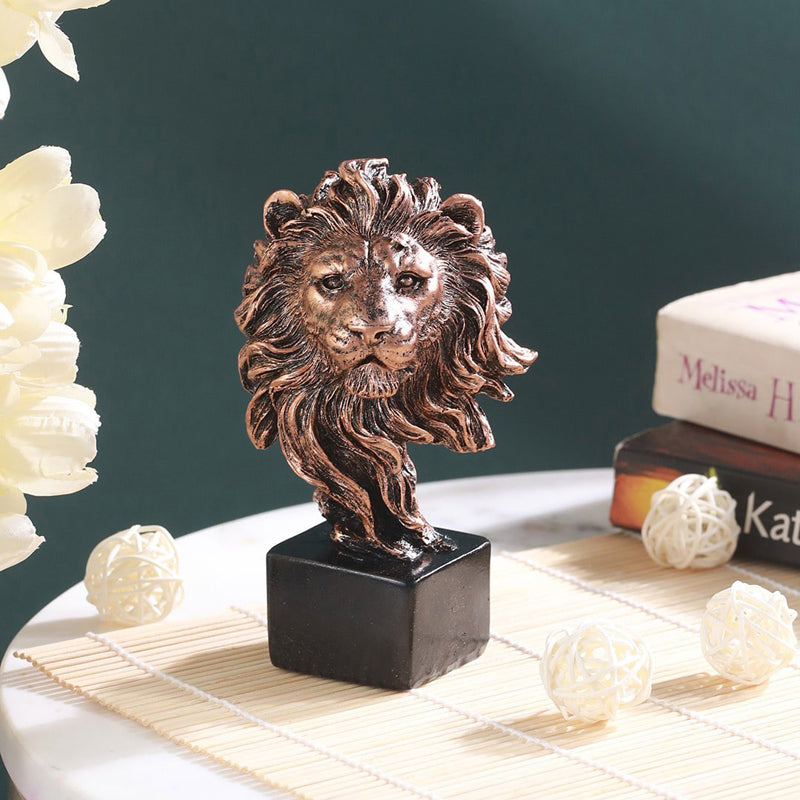 Lionheart Resin Showpiece