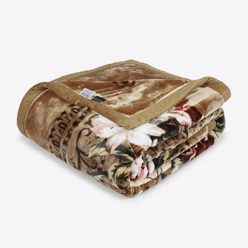 Monte Carlo Luxe Blossom Blanket - 1042 GSM media 5