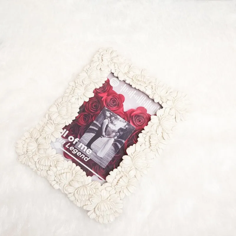 BloomAura Ceramic Photo Frame - White media 7