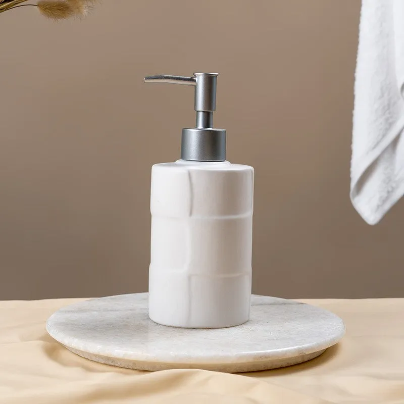 CleanPulse Ceramic Soap Dispenser media 3