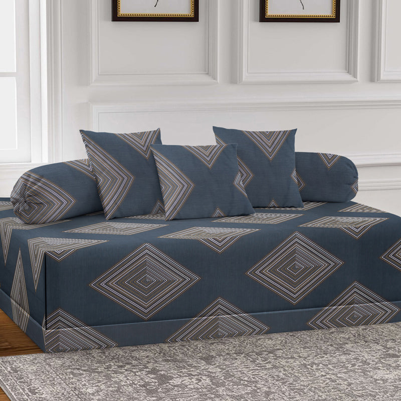 Verto Diwan Set - Six Piece Set