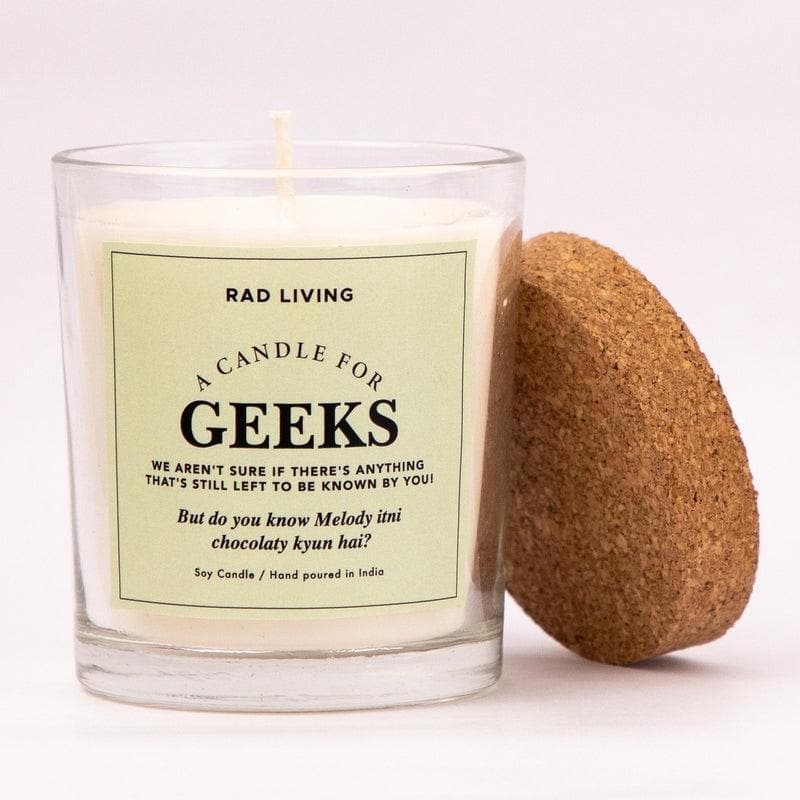 Geeks - Sweet Musk Scented Candle media 2