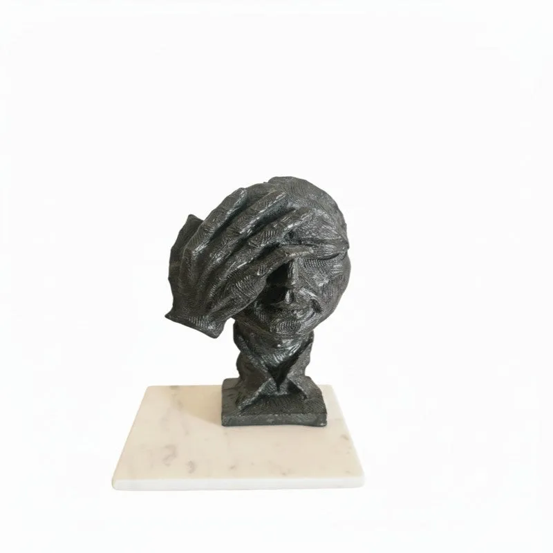 Silent Expressions Face Showpiece media 3
