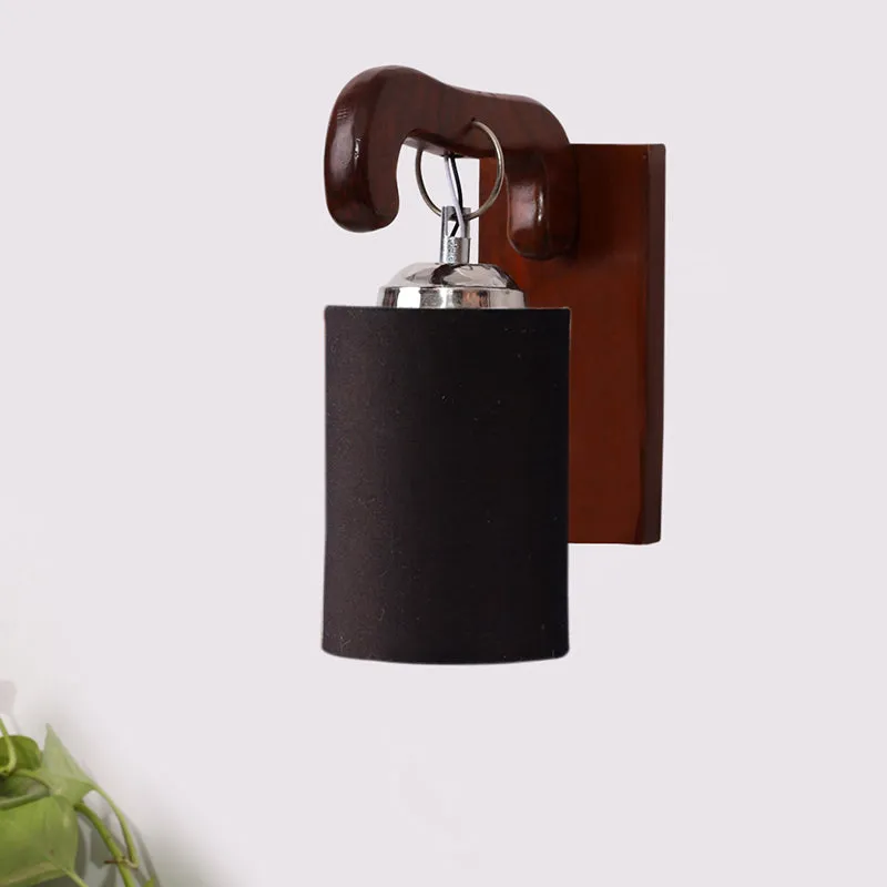 Klarion Wooden Wall Lamp - Black media 3