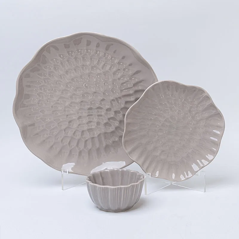 Ripple Ceramic Dinner Set - 18 Piece Set media 3