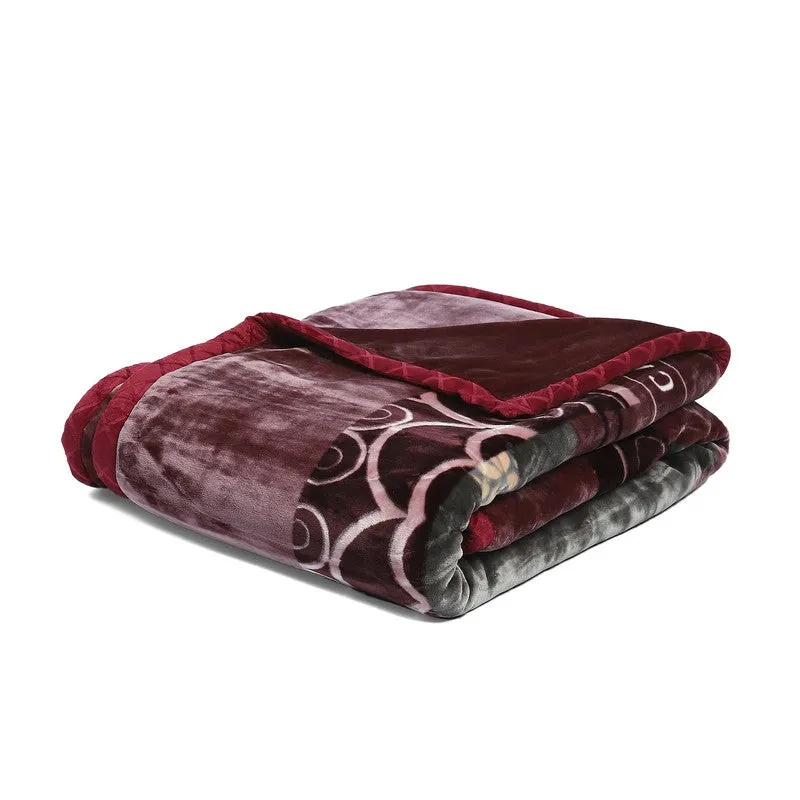 Monte Carlo Crimson Luxe Blanket - 1000 GSM media 6
