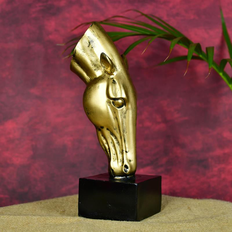 Gilded Emora Showpiece