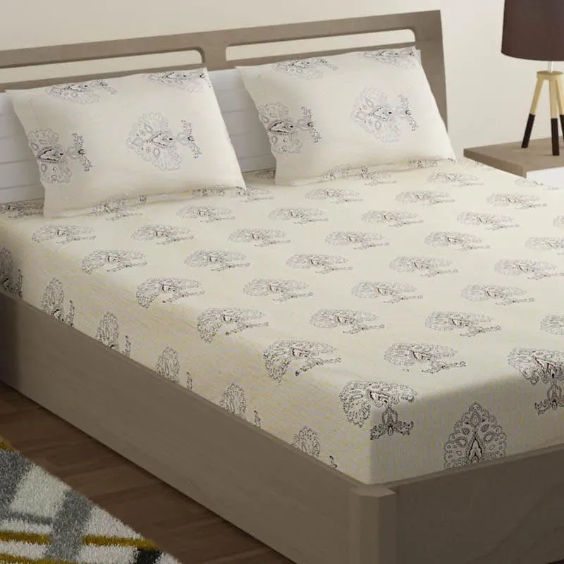 Swayam Wonder Spread Cotton Bedsheet (Beige) - 200 TC media 1