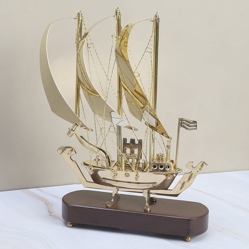 Marisail Vintage Showpiece image 5