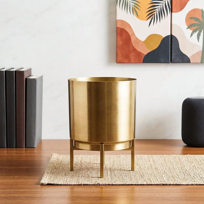 Root Rise Ember Golden Planter With Stand media 1