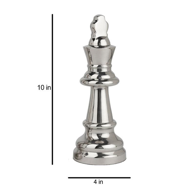 The Chess King Showpiece - Silver media 3