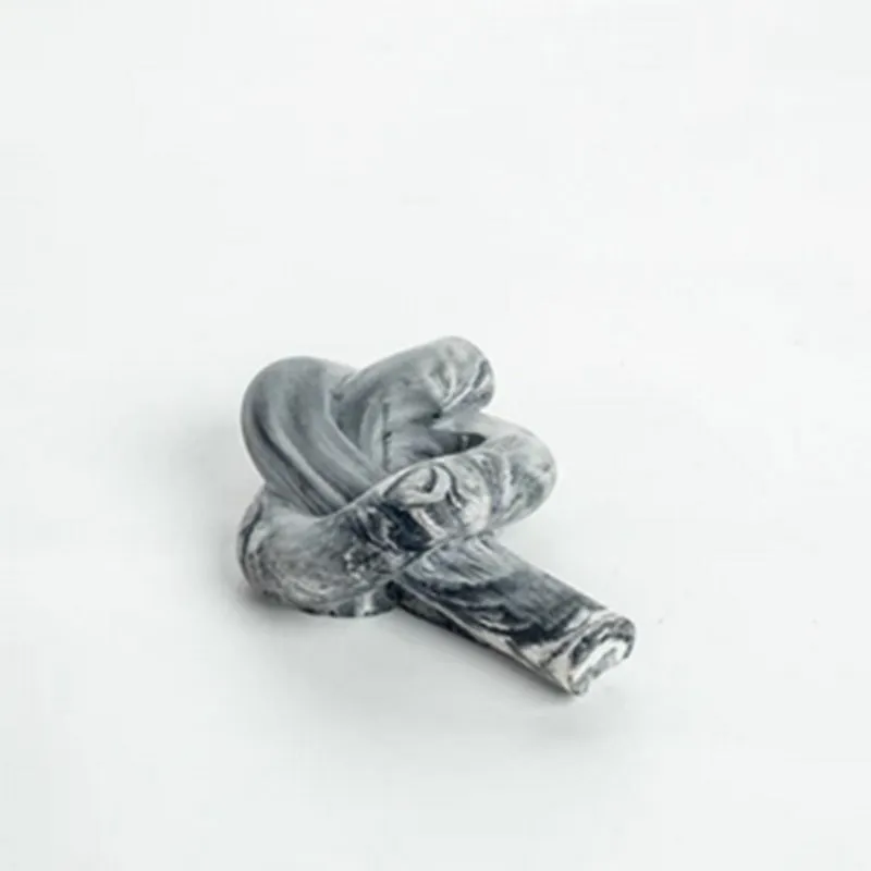 Knot Knor Candle Stand media 4