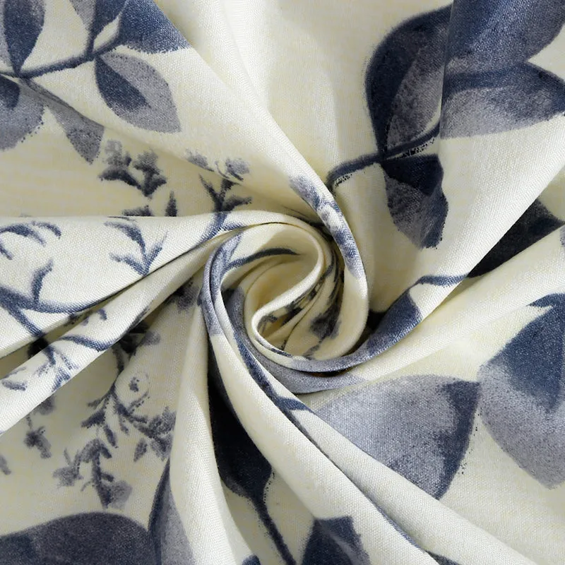Sigrid Table Cover media 4