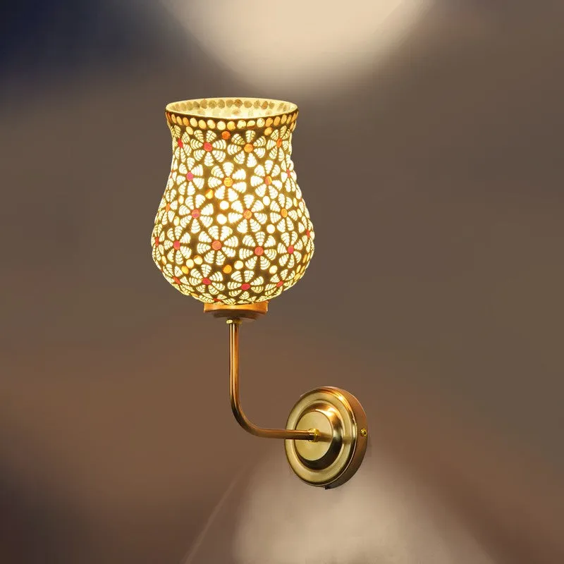 Harmyra Wall Lamp media 7
