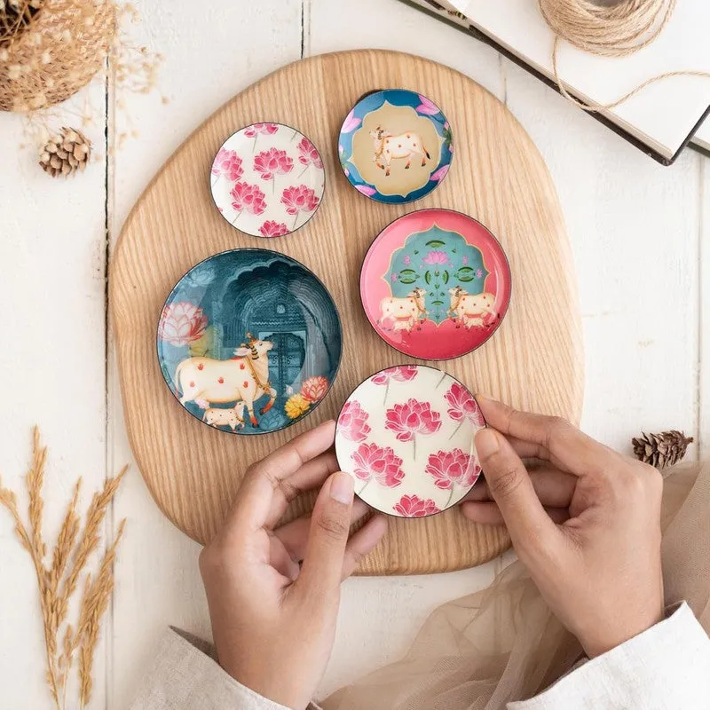 Pichwai Charms Fridge Magnet - Set Of Five media 3