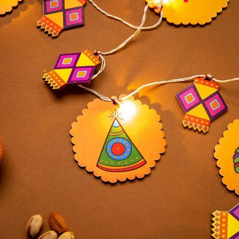Cracker Fun Festive Toran media 5