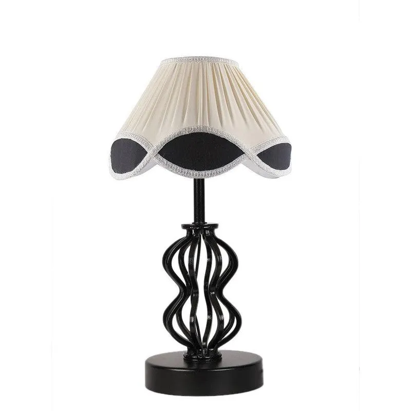 Vintage Iggly Wiggly Fabric Table Lamp - White,Black media 4
