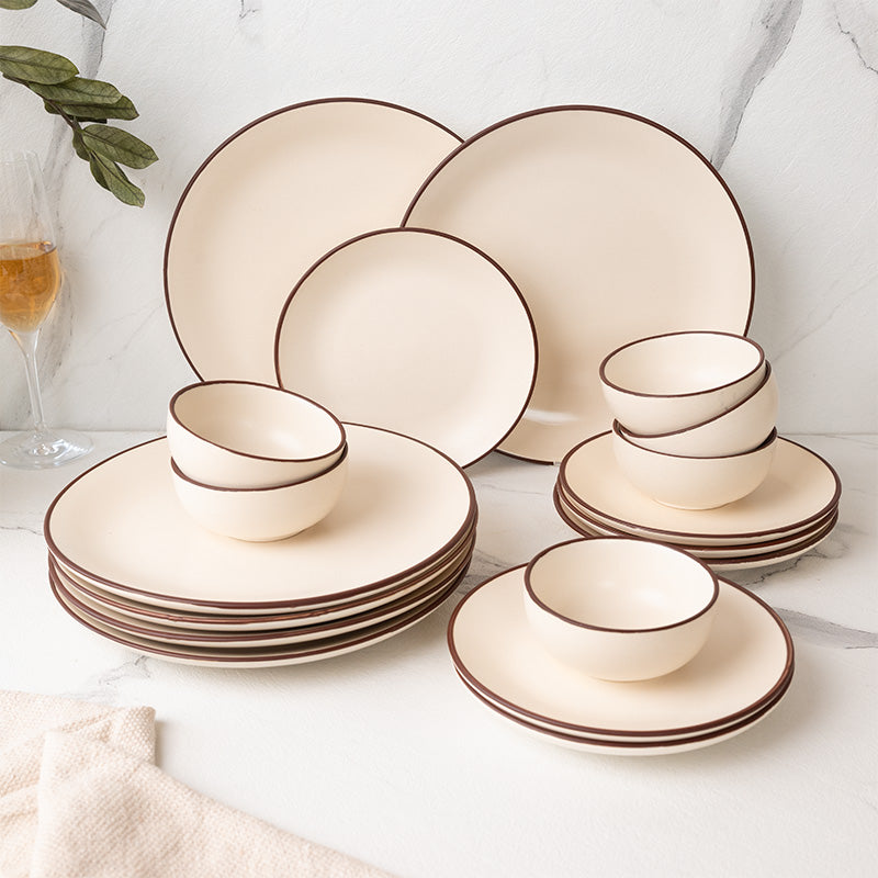 Eighteen Piece Set