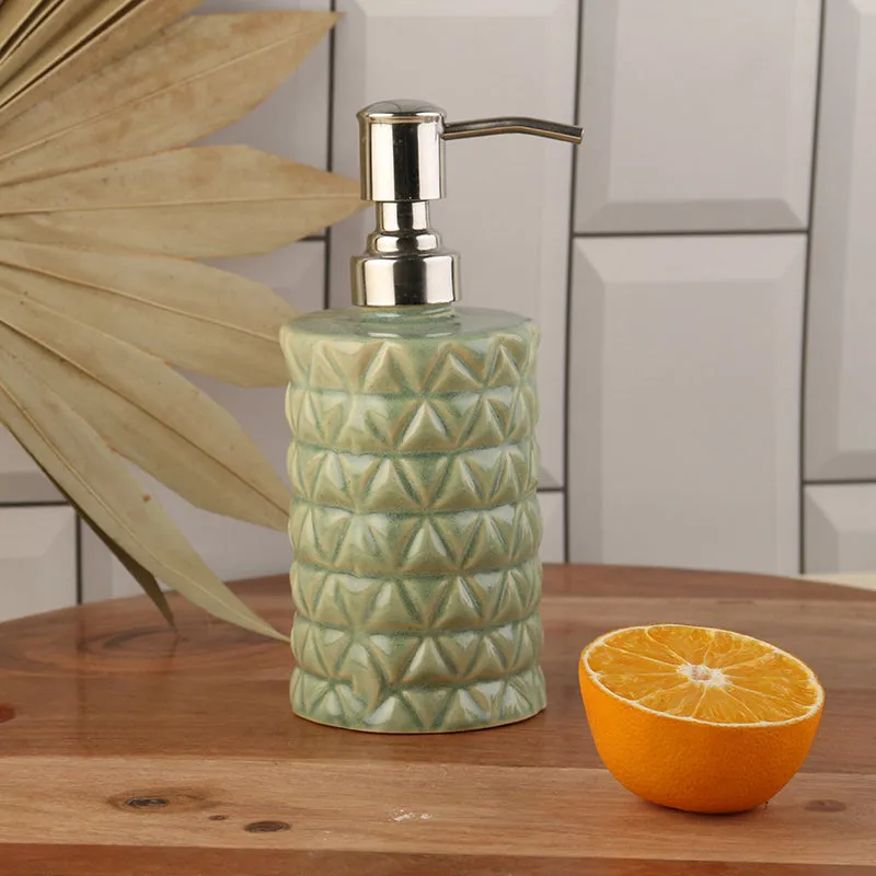 Lillian Ceramic Soap Dispenser - 300 mL media 3