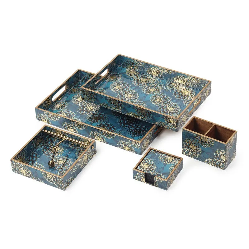 Deshira Dining Utility Set media 5