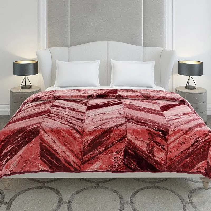 Monte Carlo Verticle Cascade Blanket (Maroon) - 606 GSM media 3