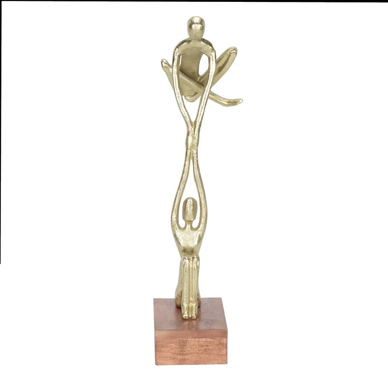 Calisthenic Golden Showpiece media 6