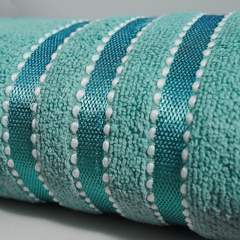 Micro Cotton LuxeDry Comfort Solid Bath Towel - Light Blue media 4