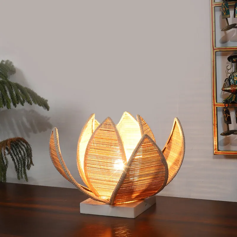 Lotus Bamboo Rose Edge Table Lamp - Beige media 2