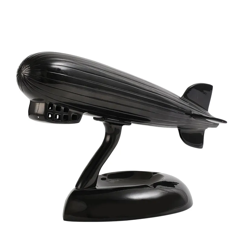 Zeppelin Showpiece media 4
