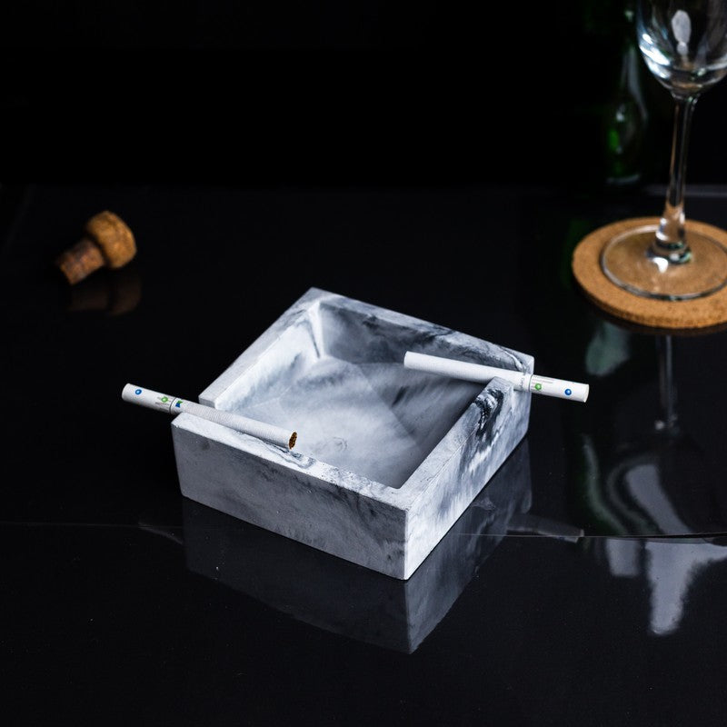 Vimo Mint Ash Tray - White,Black