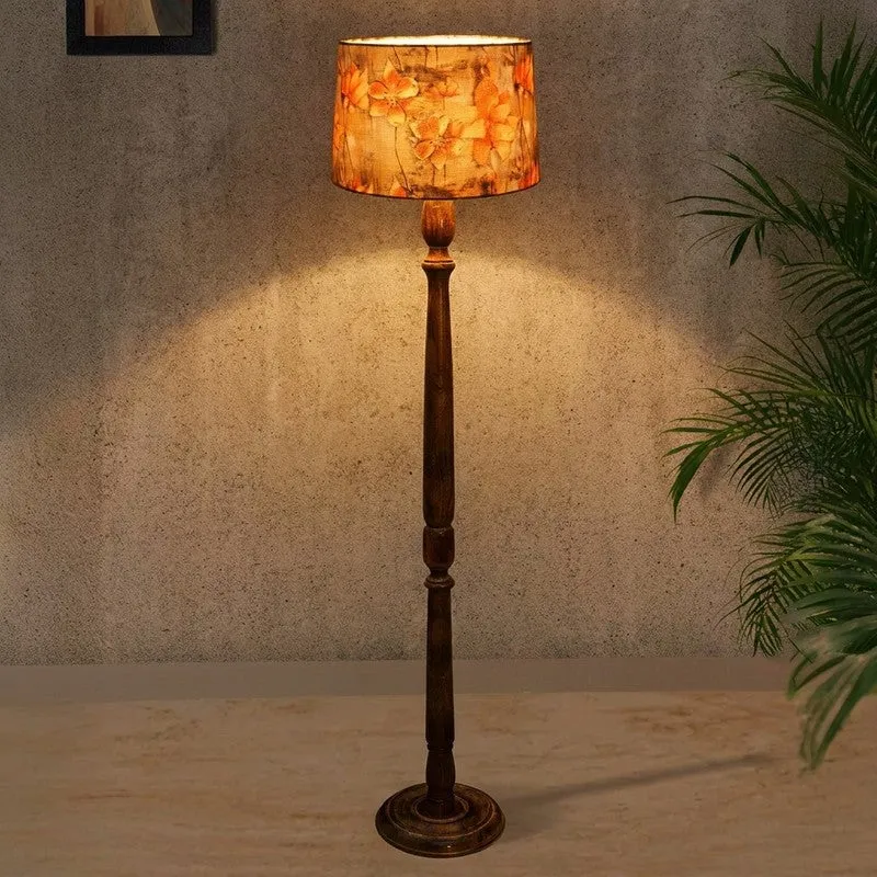 ZenithLight Elegant Floor Lamp media 1
