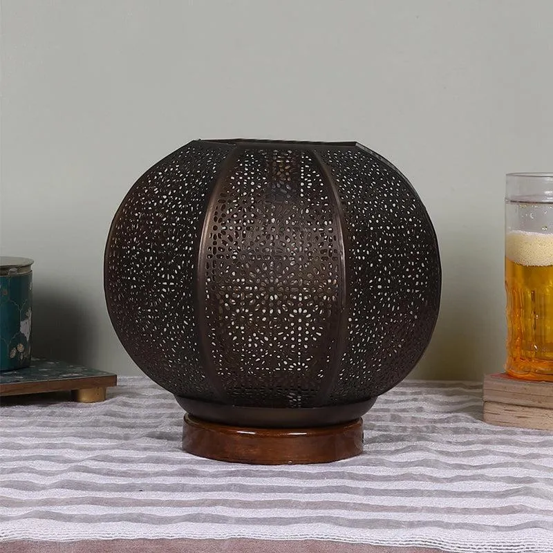 Nira Round Etched Metal Table Lamp - Gold media 3