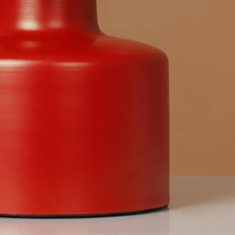 Kyoto Bloom Vase - Red media 3