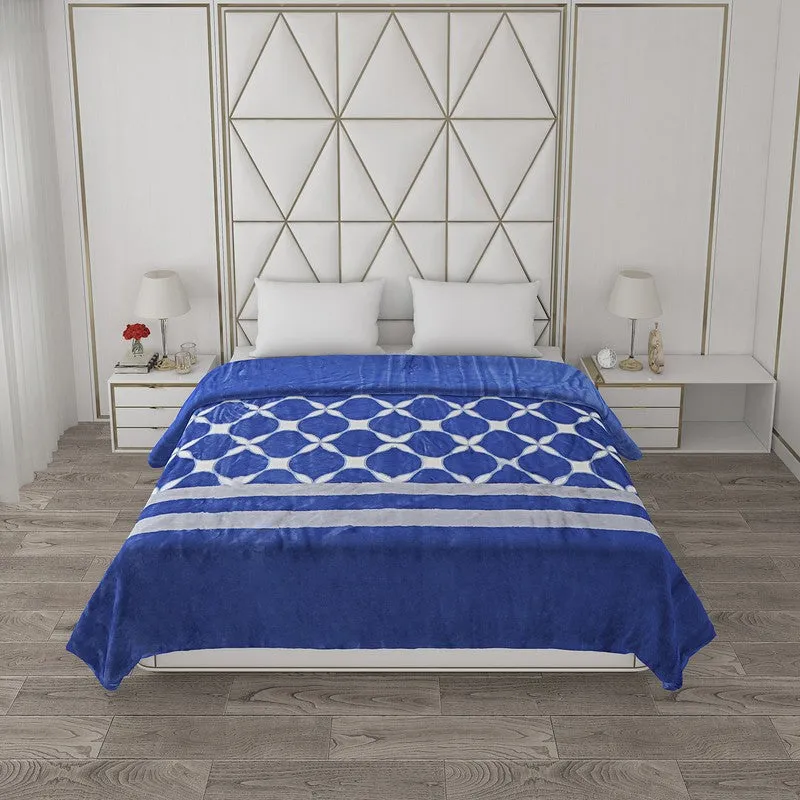 Monte Carlo Azure Dreamscape Reversible Blanket - 850 GSM media 1