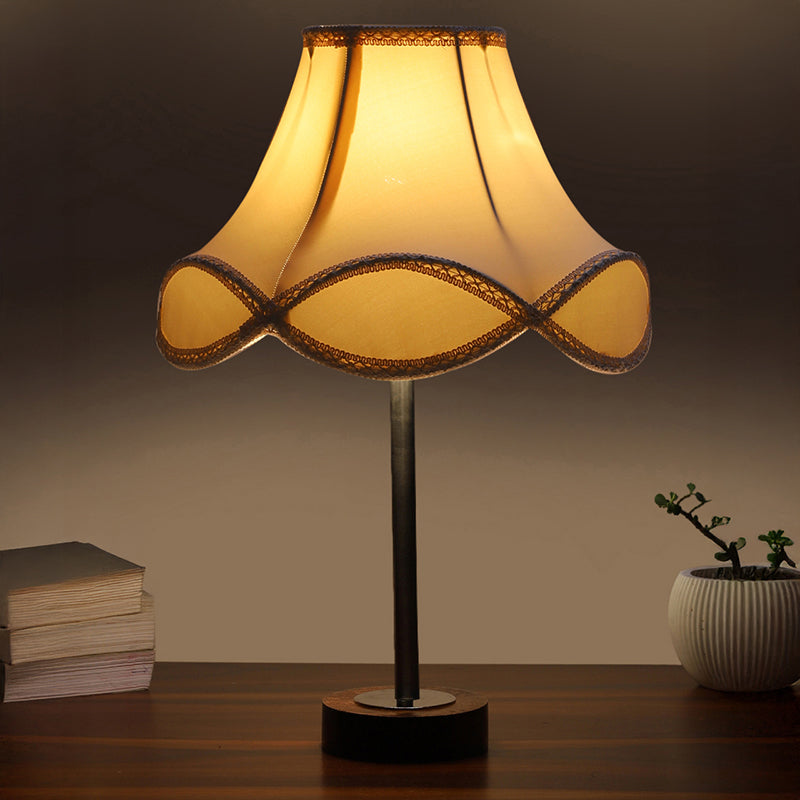Curved Vintage