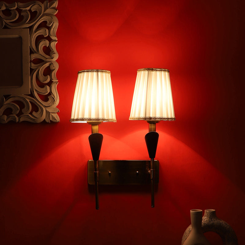 Linera Glow Cotton & Iron Wall Lamp media 4