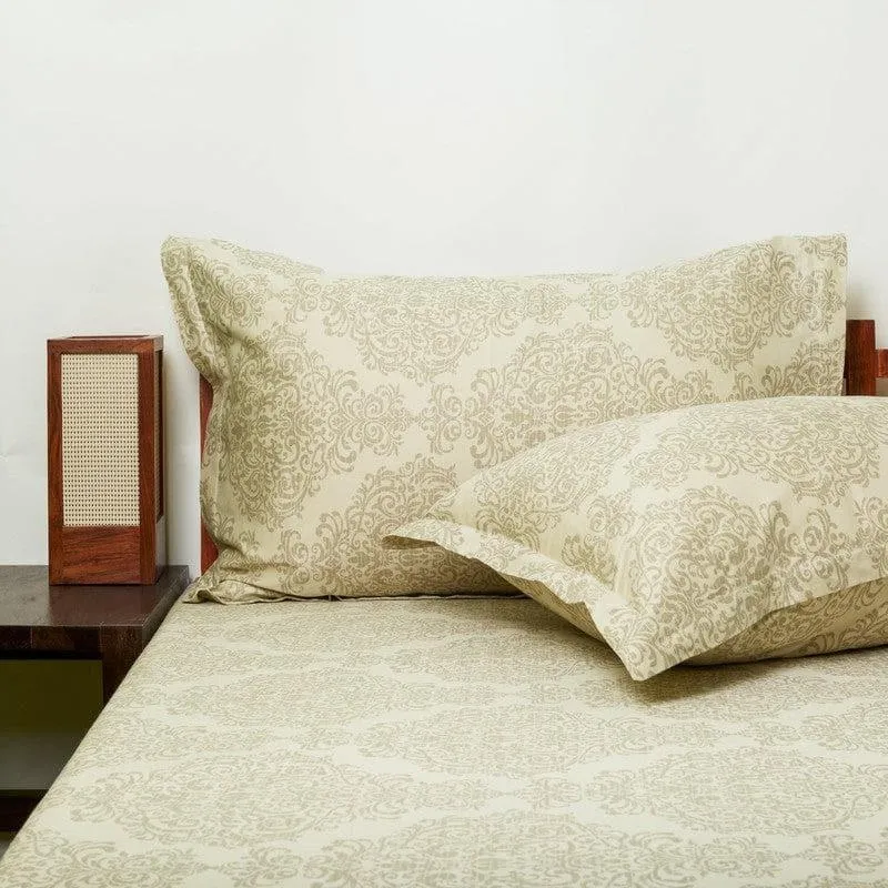Swayam Jaalidar Bedsheet Gift Set - Beige media 4