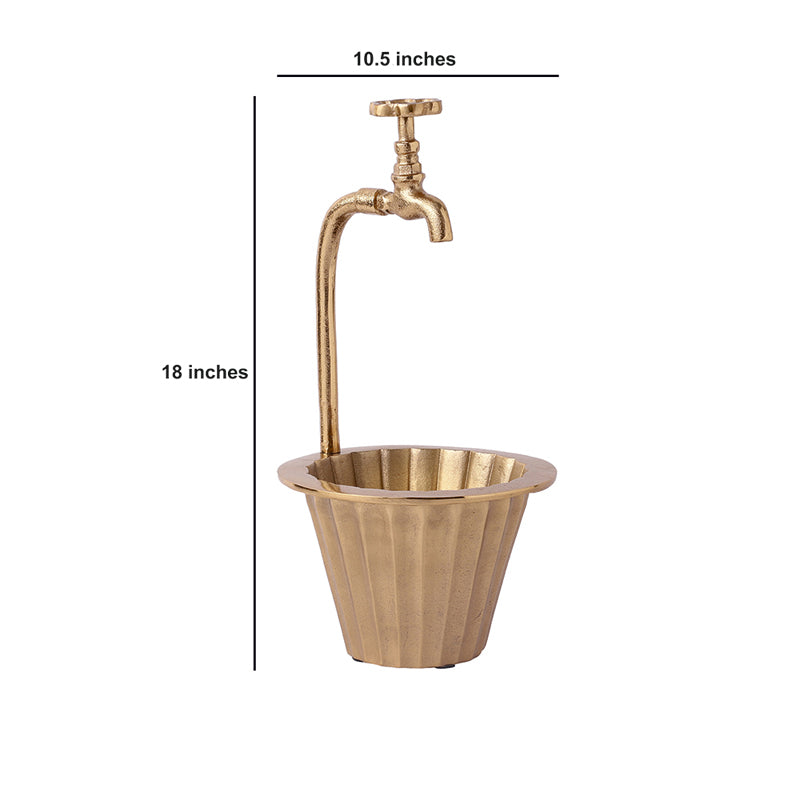 Adole Planter - Gold media 8