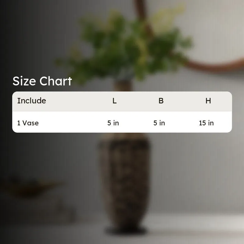 Size chart graphic over a blurred background with the vase in view