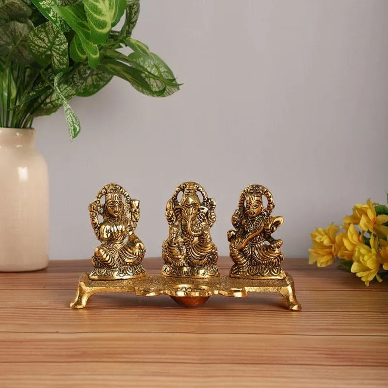 Saraswati Ganesha Lakshmi media 3