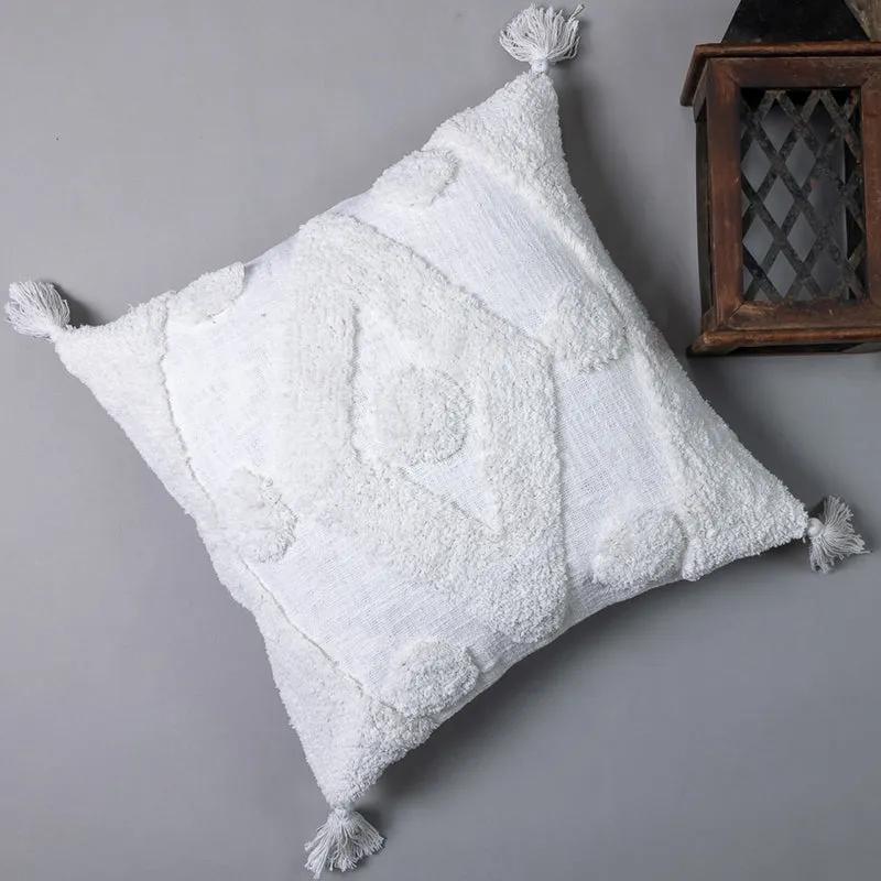 Chic Knot II Tufted Cushion Cover media 5