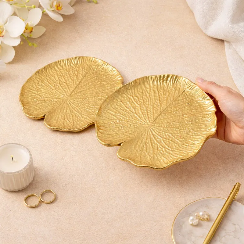 Auraleaf Accent Tray (Gold) - Set Of Two media 3