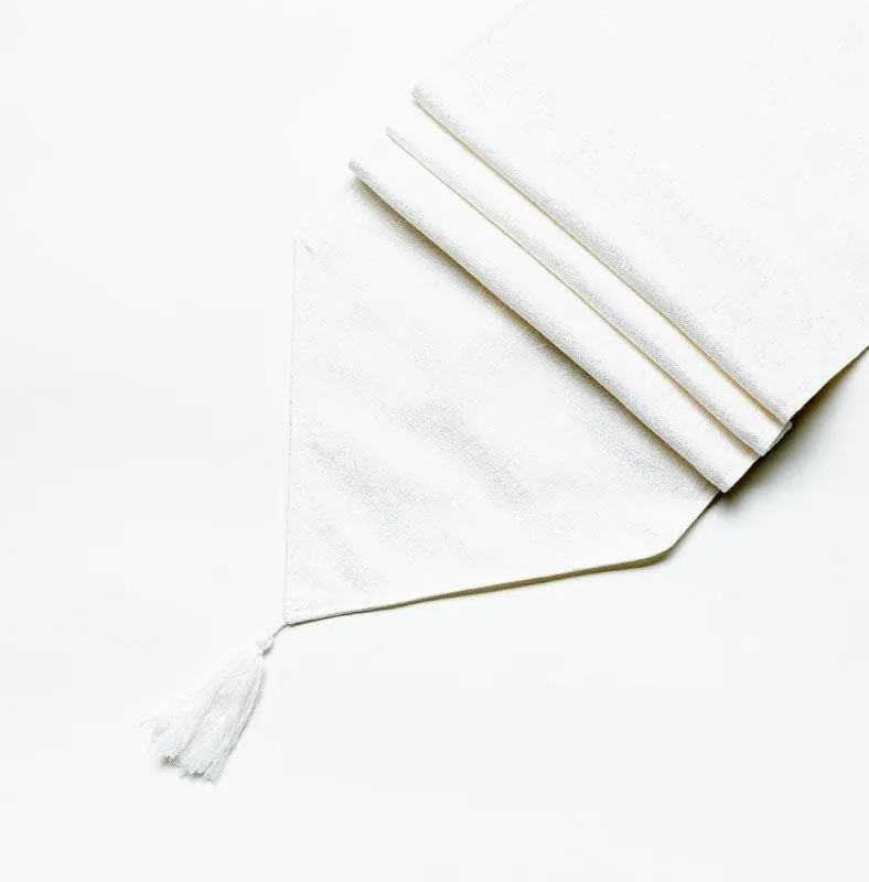 Stella Jacquard Table Runner - White media 4