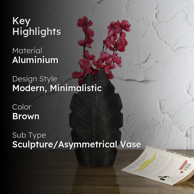 Palm Laef Vase - Brown media 2