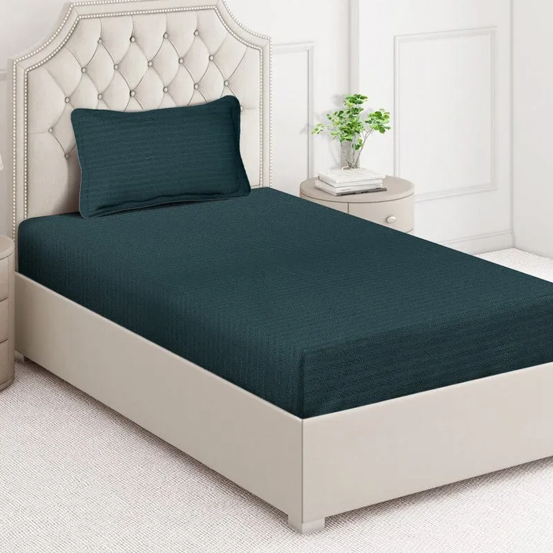 Tiryn Bedsheet (Green) - 140 GSM media 1