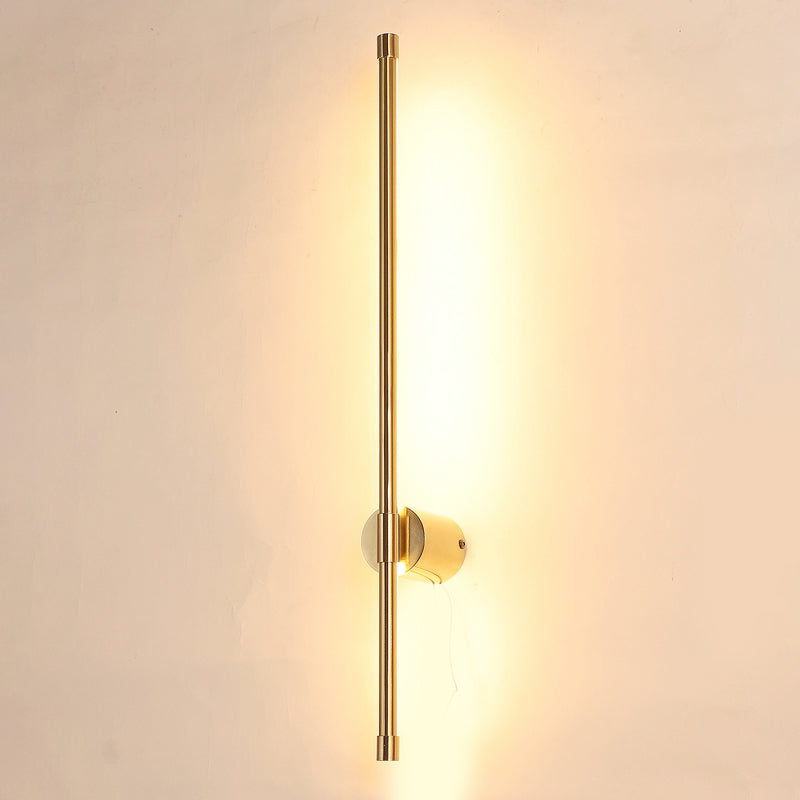 Koenig Iron Wall Lamp media 4